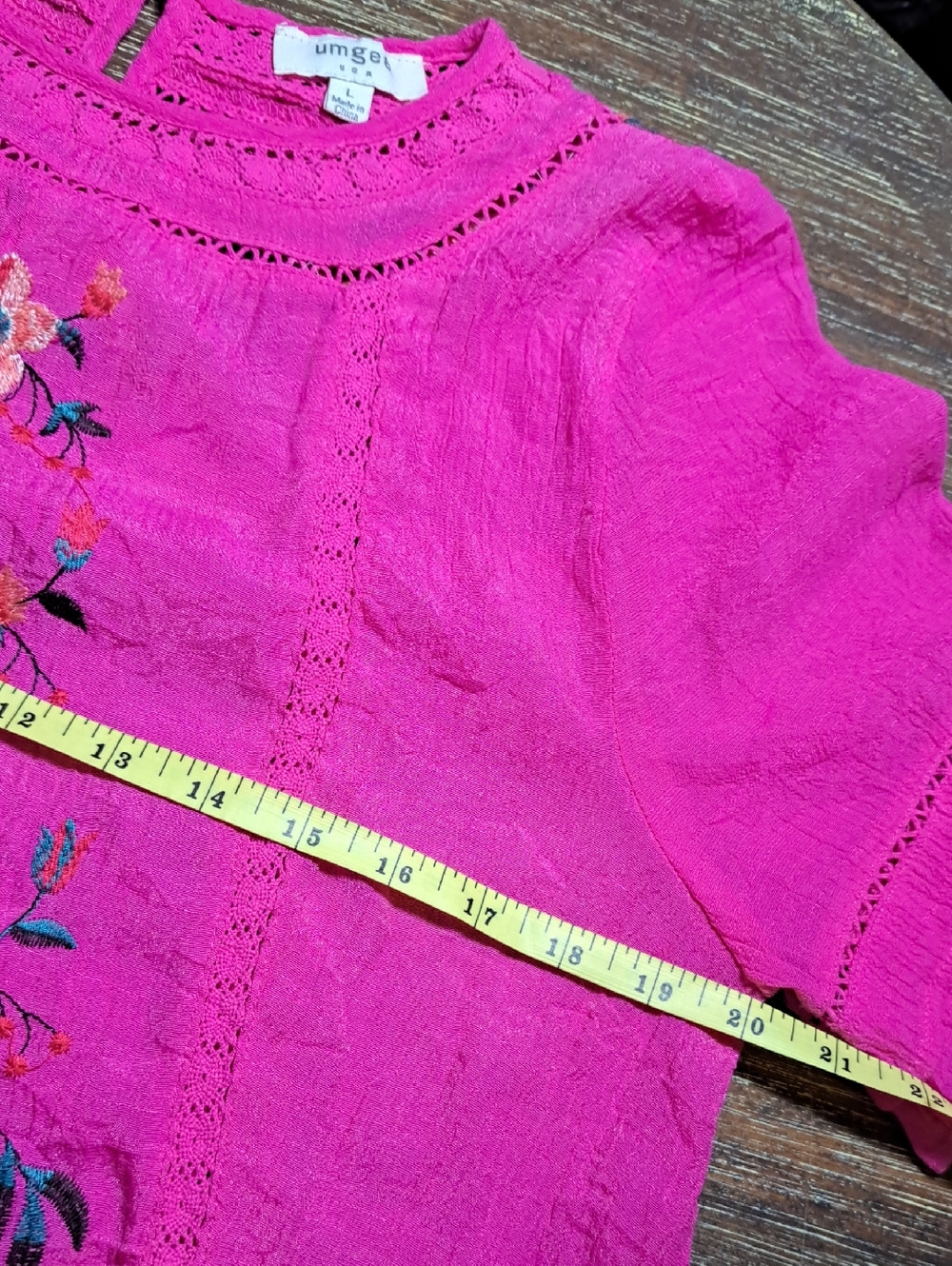 Umgee Women’s Top Hot Pink Floral Embroidery Eyelet Lace Short Sleeve Size Large - Picture 11 of 15